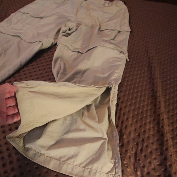 Pants, hiking light tan, converts to shorts. Size XL. Real Legends. Like new. - Picture 11 of 13